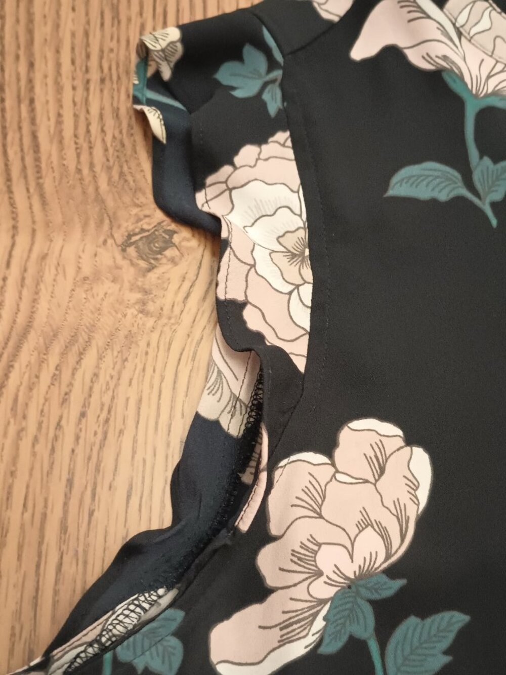 Loft Size XXL Navy Blue Top (EUC) - Picture 3 of 10